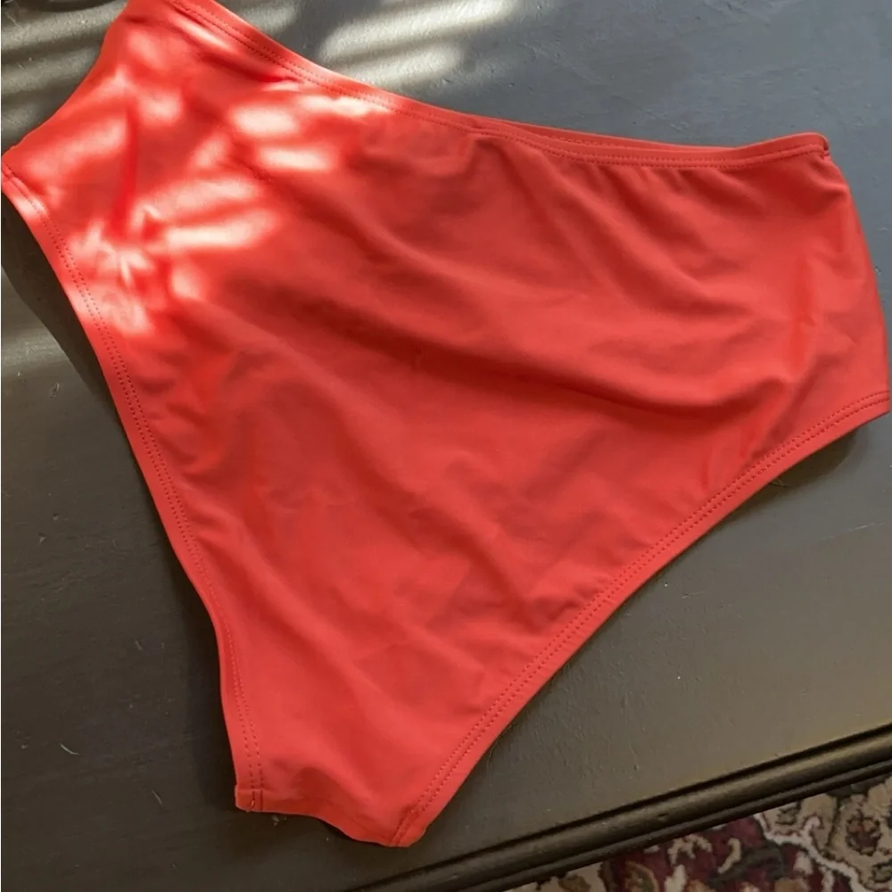 Cupshe Bikini - Picture 4 of 8